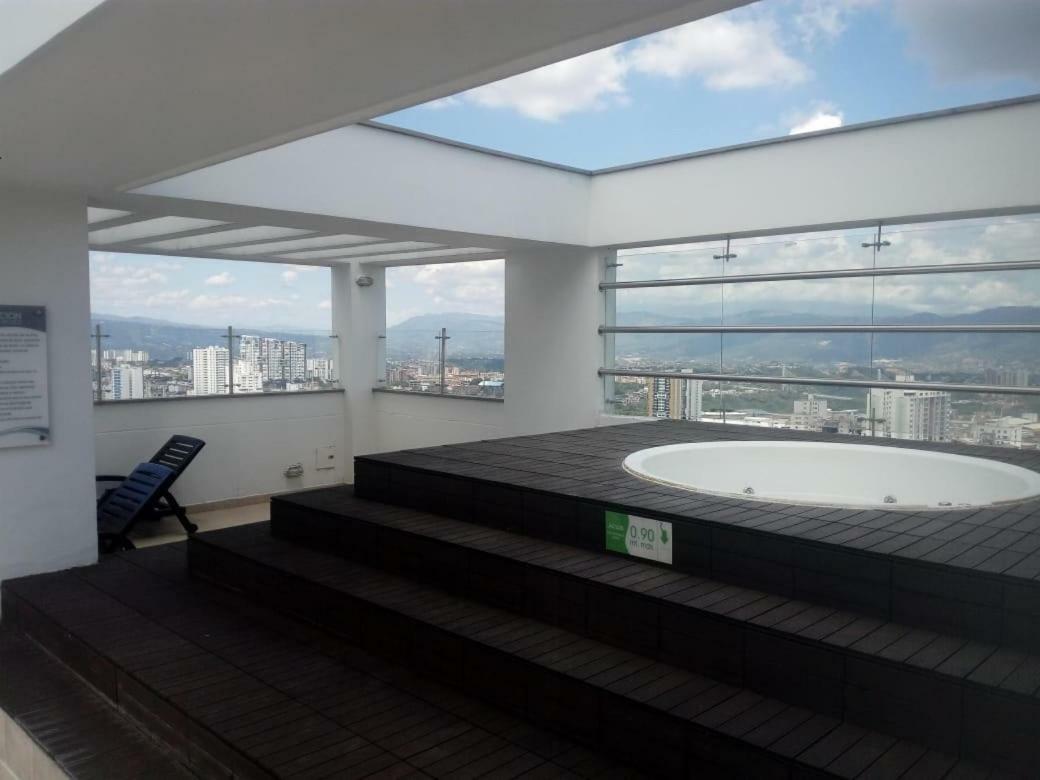 Amoblados Rugeles Edificio Stradastradasuites *